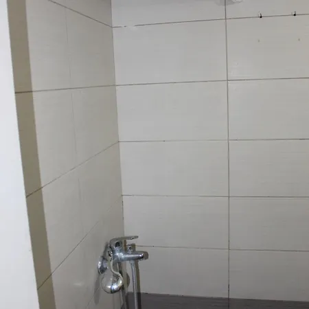 Renovated Olympiados Apartamento